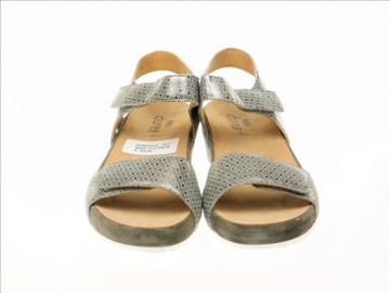 resized-2702